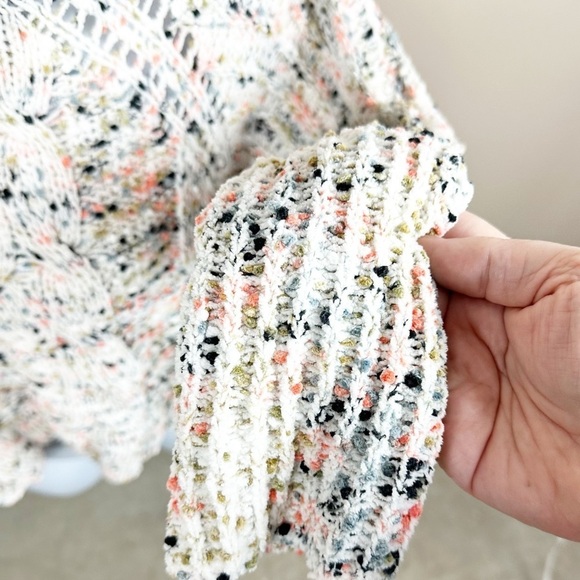 Cozy Collection Cable Knit Multicolor Chunky Knit Cowl Neck Sweater Size Small - Picture 7 of 7